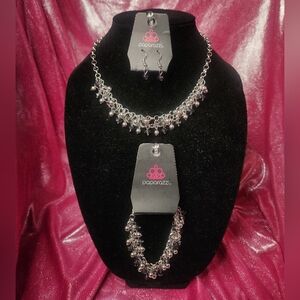 Paparazzi Silver Jewelry Set